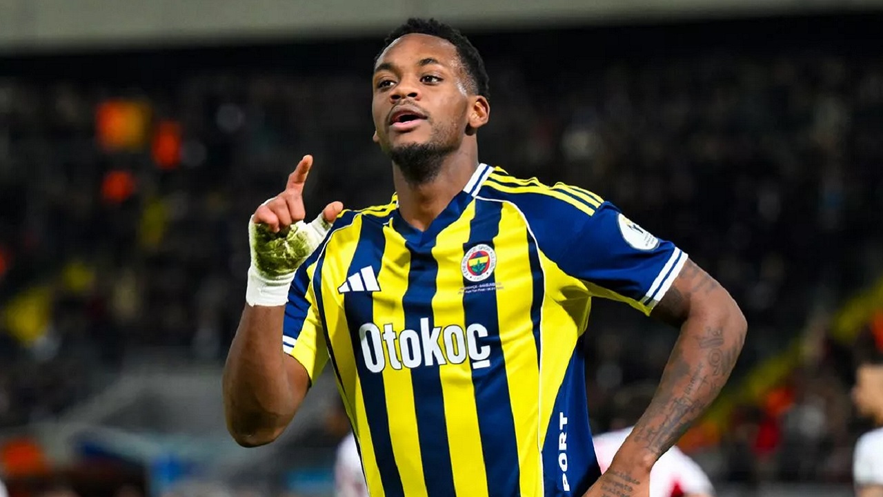 Skorsing Dikurangi, Jhon Duran Akan Tampil di Laga Versus Aston Villa