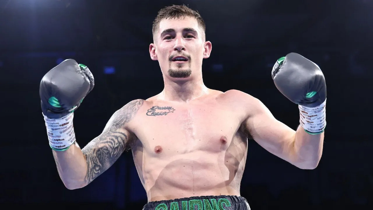 Steven Cairns mencatatkan rekor sempurna 13 kemenangan tanpa kekalahan, delapan di antaranya diraih dengan knockout. (Foto: Fight TV)