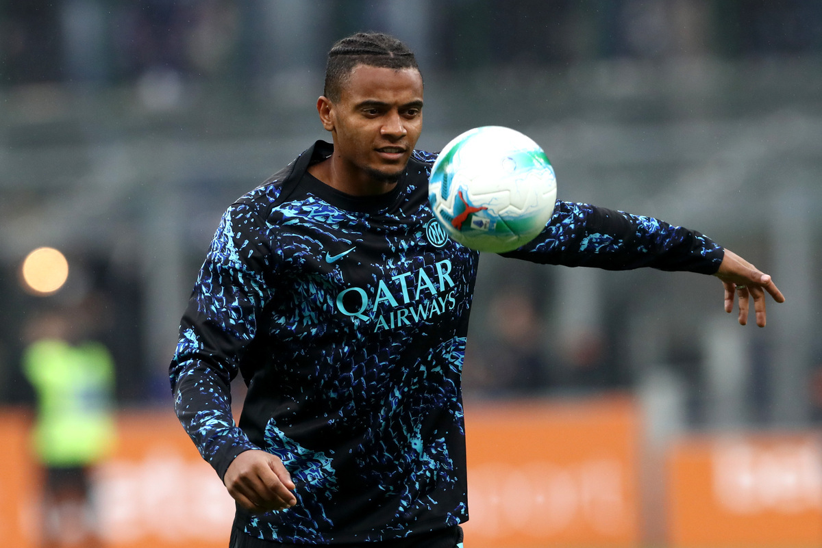 Akanji Tegaskan Tak Akan Kembali ke Man City, Tantang Arsenal