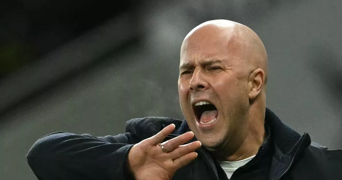 Arne Slot Tegaskan Komitmen pada Sepak Bola Menyerang - sumber: (liverpoolecho)