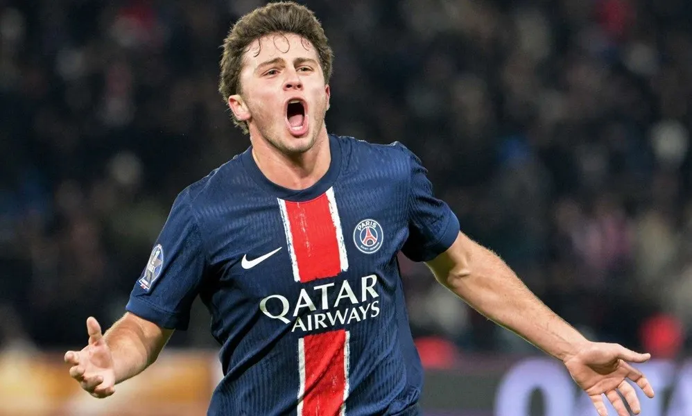 Chelsea Pertimbangkan Rekrut João Neves dari PSG - sumber: (footballtalk)