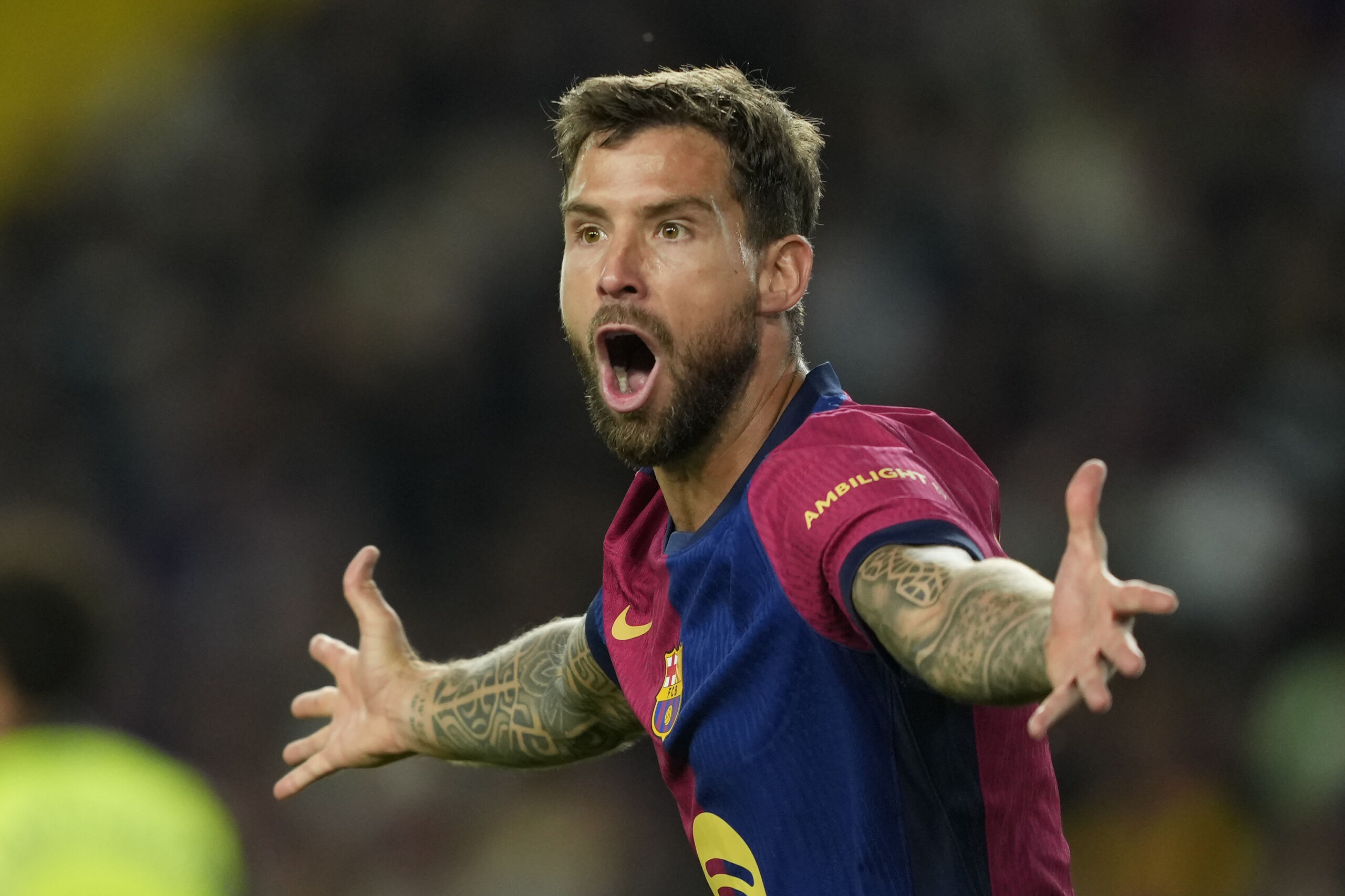 Inigo Martinez: Alasan Tak Kembali ke Barcelona - sumber: (footballespana)