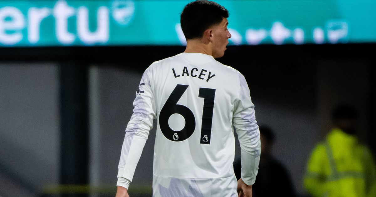 Manchester United Perkenalkan Bintang Muda Mirip Phil Foden - sumber: (manchestereveningnews)