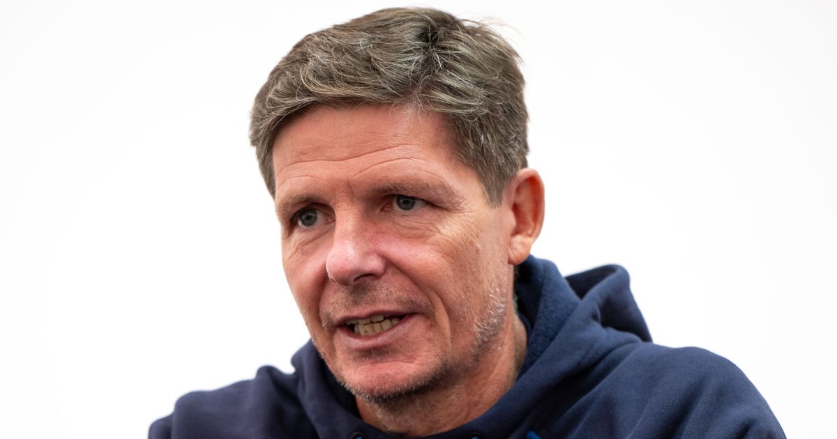 Oliver Glasner Siap Bantu Man United Dapatkan Incaran Transfer - sumber: (manchestereveningnews)