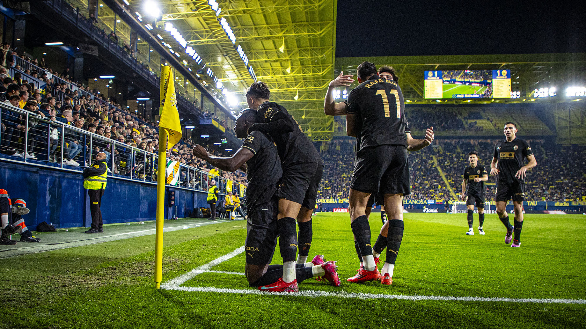 Valencia Dekati Transfer Umar Sadiq Sebagai Penyerang Baru