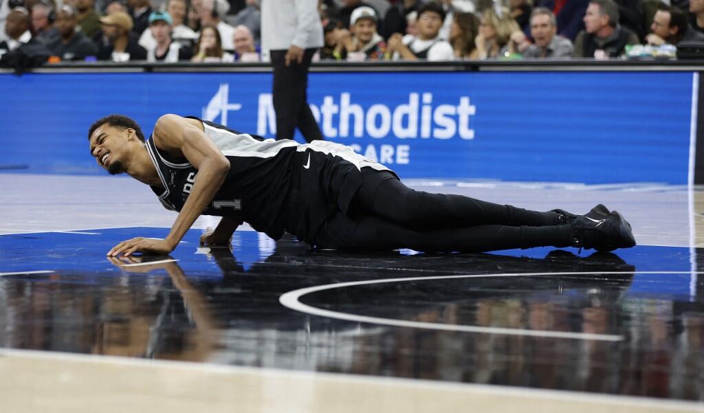 Wembanyama Aman dari Cedera Serius, Absen Kontra Pacers