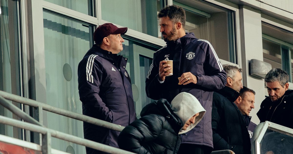 Carrick Hadiri Laga U21 MU, Langkah yang Amorim Abaikan - sumber: (manchestereveningnews)