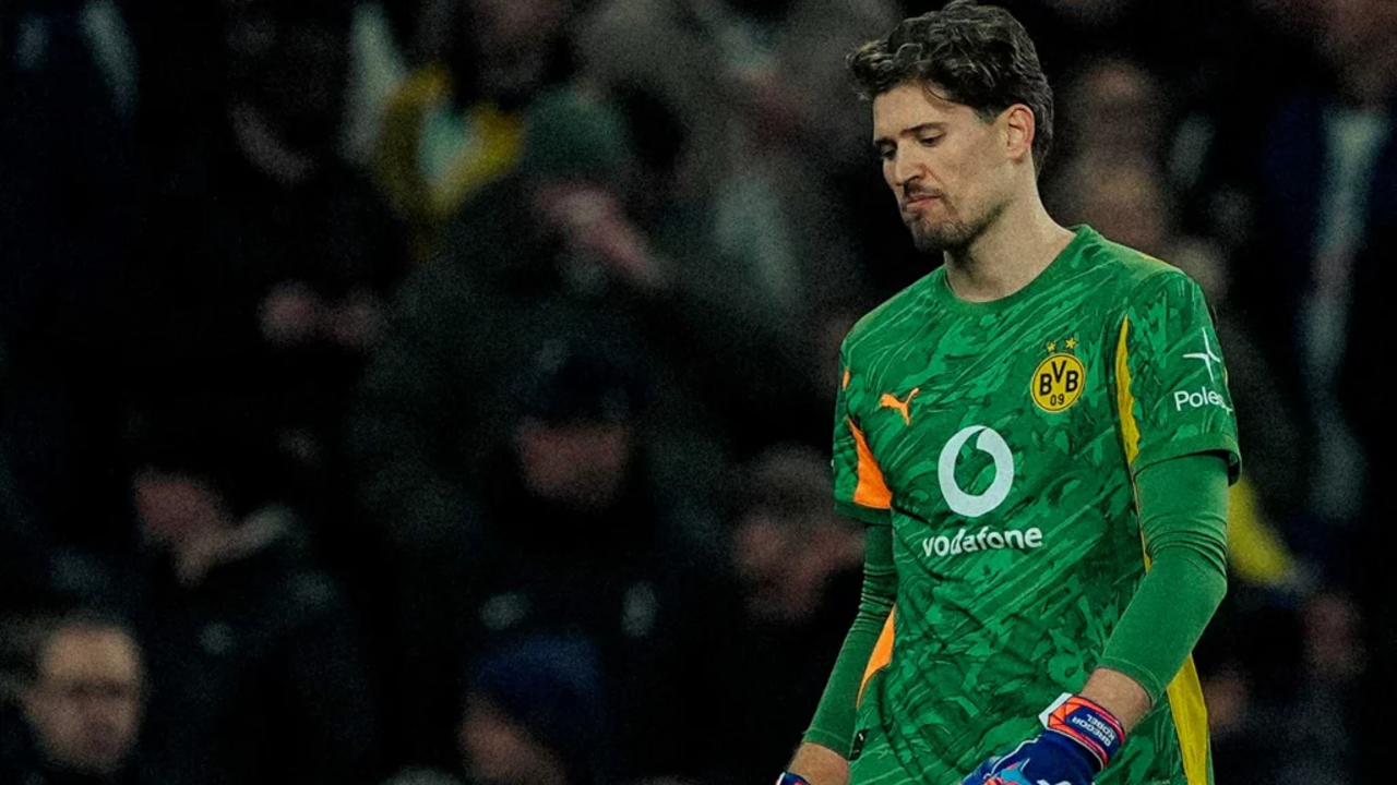 Dikalahkan Tottenham, Gregor Kobel Akui Dortmund Tidak Cukup Berbahaya