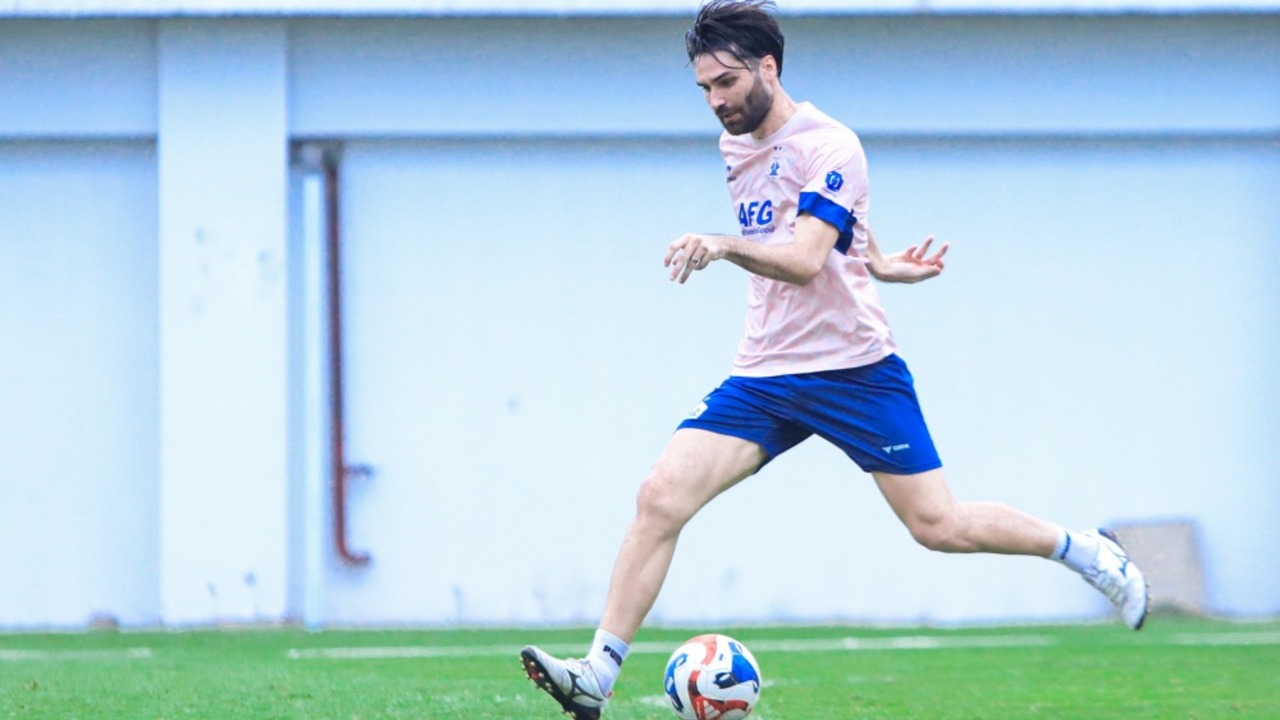 Jon Toral Optimistis Tatap Laga Perdana Persik Kediri di Putaran Kedua