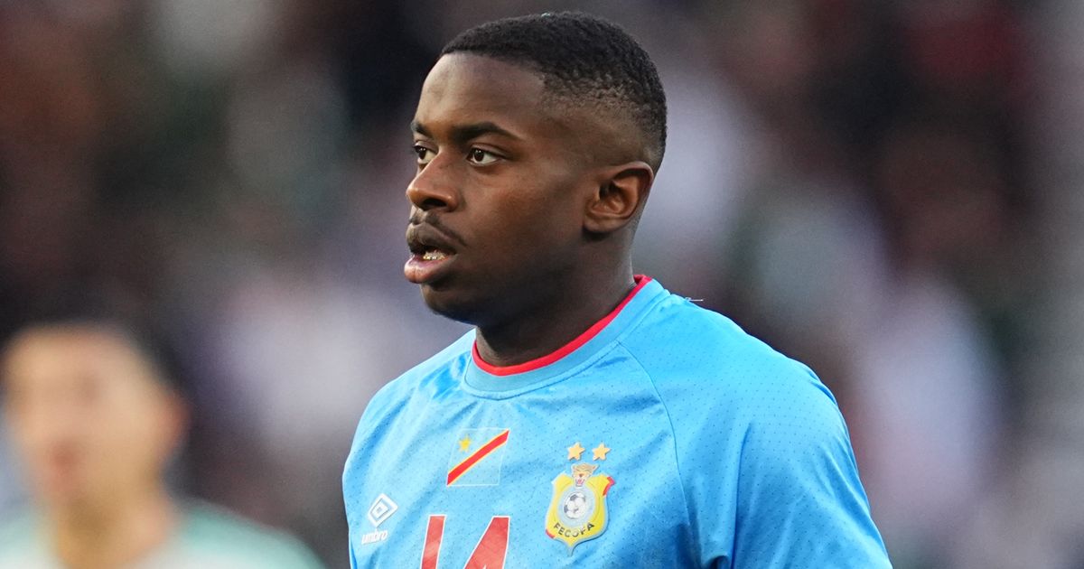 Man United Siapkan Rencana Alternatif Baleba dengan Tukar Pemain