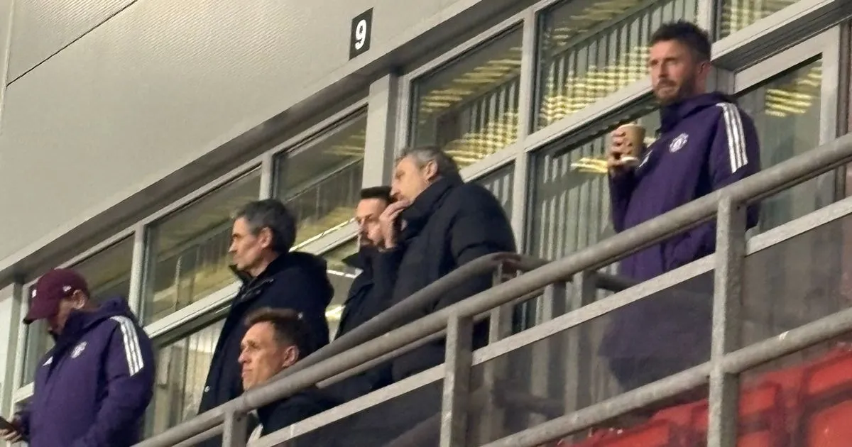 Michael Carrick Hadir di Pertandingan Akademi MU - sumber: (manchestereveningnews)