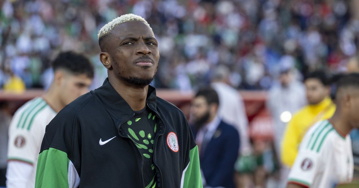 Osimhen Berpotensi Pindah ke MU, Liverpool Siap Bersaing