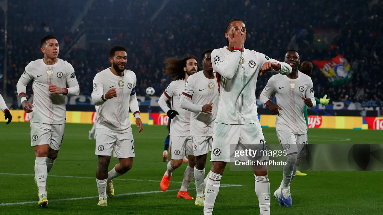 Chelsea memiliki dua laga sisa di fase liga Liga Champions