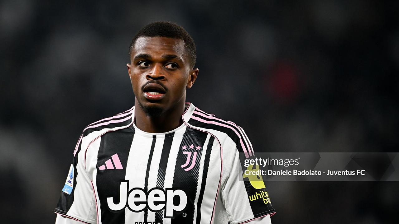 Tottenham & Aston Villa Siap Rebut Pierre Kalulu dari Juventus