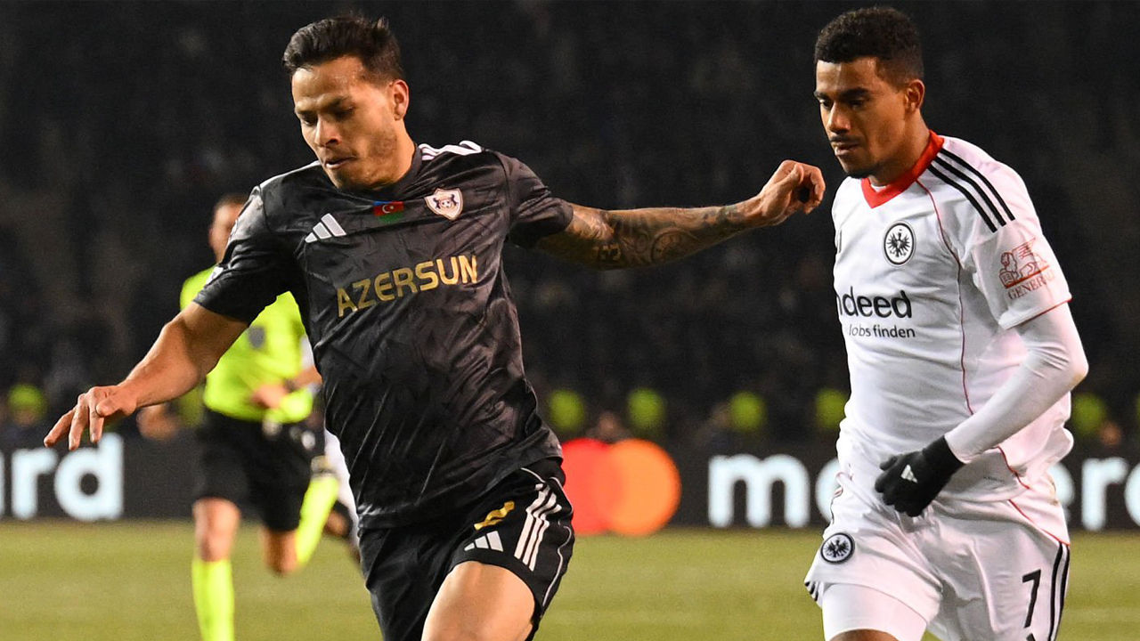 Ansgar Knauff Kecewa Berat Usai Frankfurt Dikalahkan Qarabag