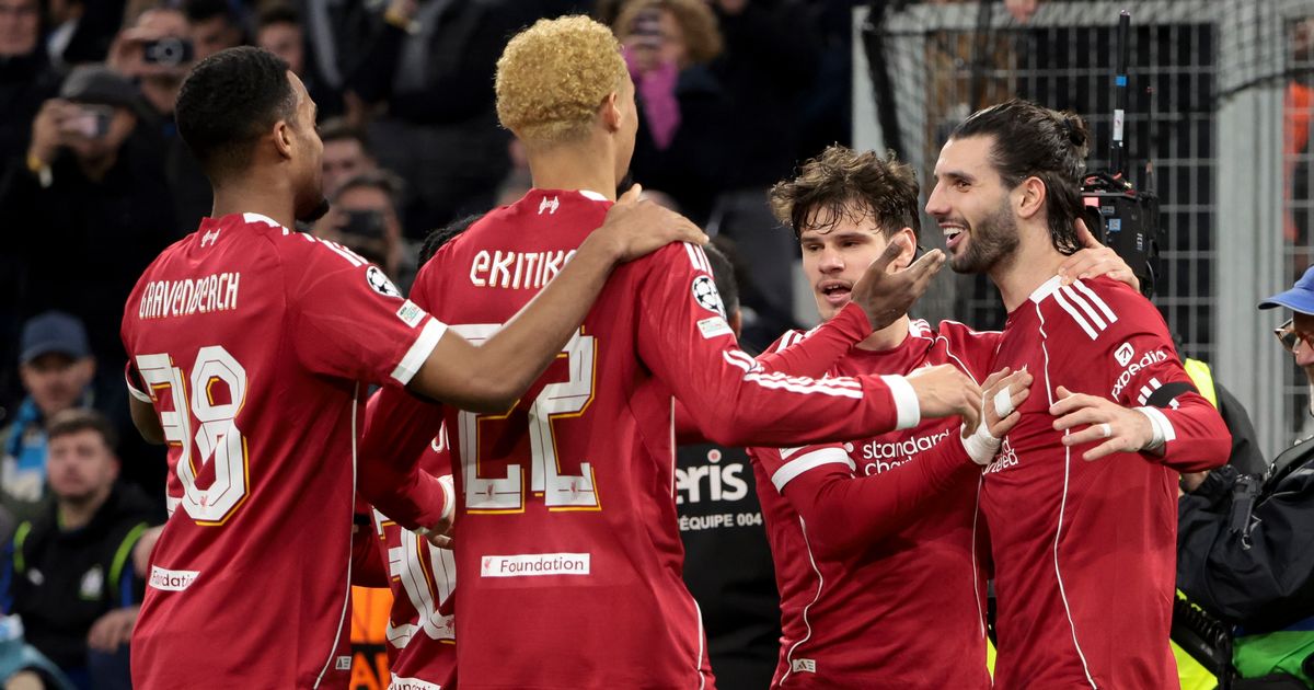 Arne Slot Tanggapi Momen Aneh Liverpool dengan Sempurna