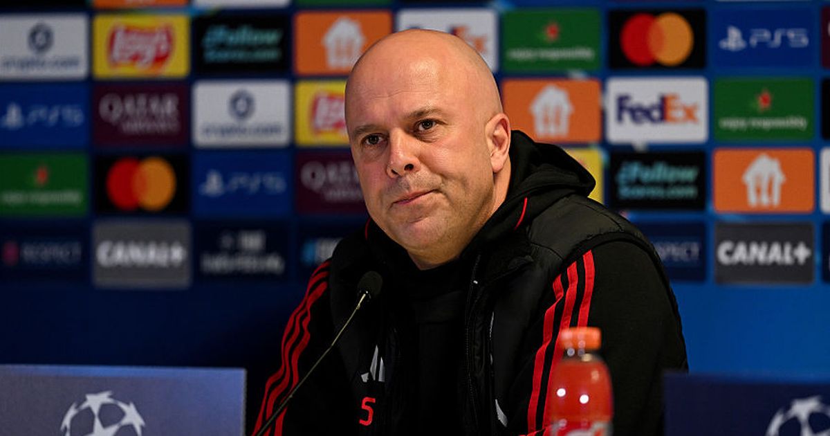 Arne Slot Terkejut dengan Cemoohan Fans Liverpool - sumber: (liverpoolecho)