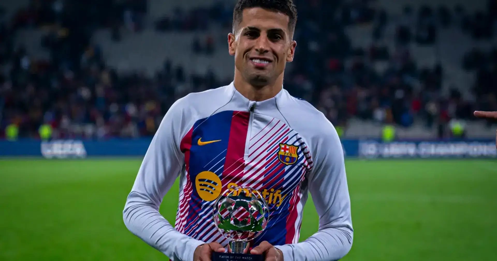 Barcelona Batalkan Presentasi Cancelo dan Hapus Pengumuman