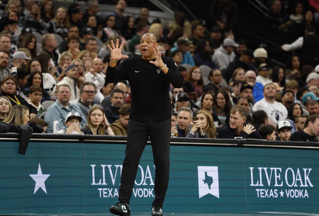 Bucks Terpuruk, Masa Depan Doc Rivers Terancam
