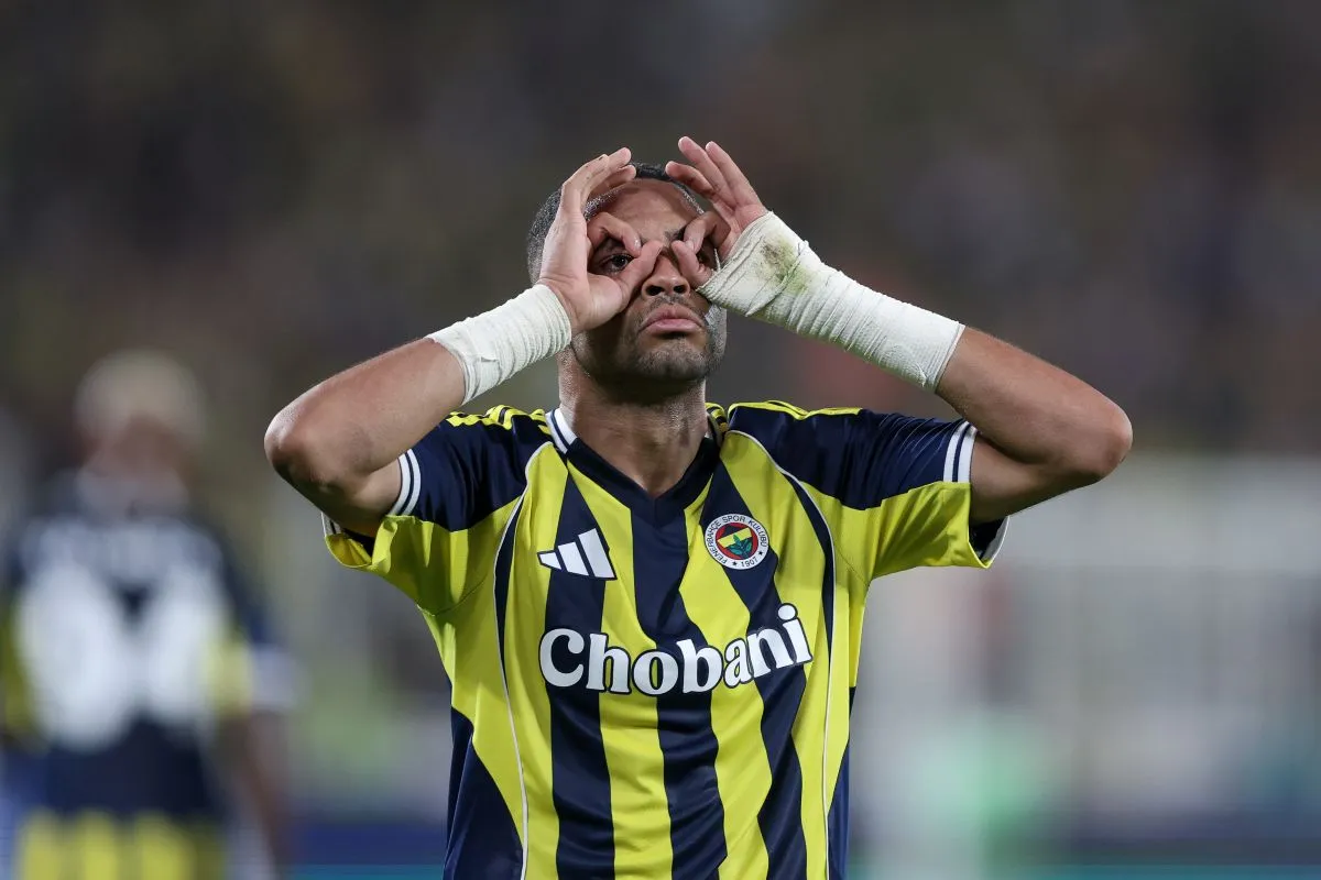 Direktur Juventus di Istanbul Finalisasi Transfer En-Nesyri - sumber: (footballitalia)