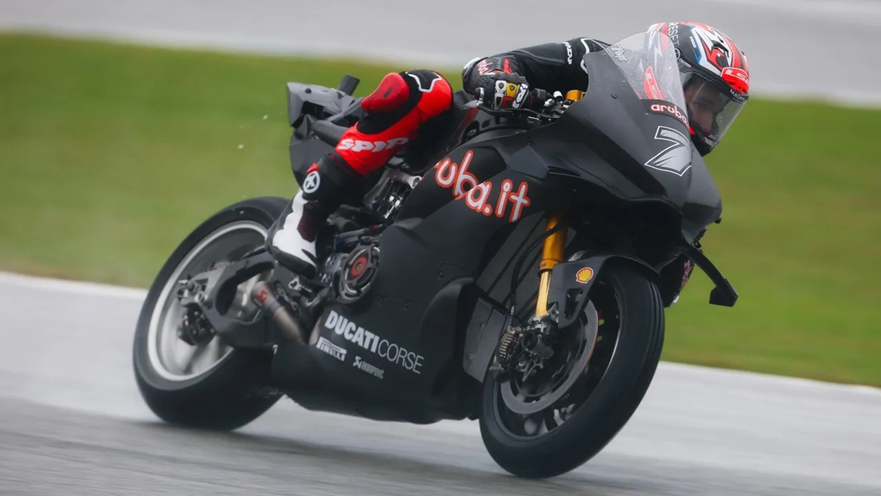 Iker Lecuona Beberkan Masalah Tes Hari Pertama di WSBK