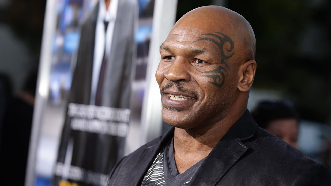 Mike Tyson Janji Tampil Lebih Baik Jelang Duel Lawan Mayweather