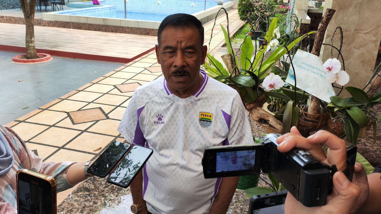 Tatap Putaran Kedua, Umuh Beri Bekal Motivasi Skuat Persib