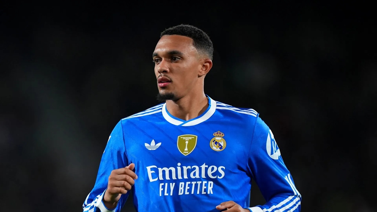 Trent Alexander-Arnold Berpeluang Fit Pekan Depan