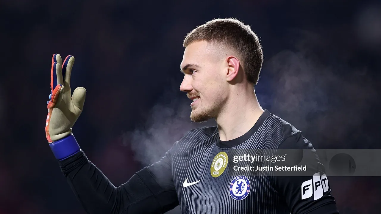 Filip Jorgensen masuk radar Bayer Leverkusen