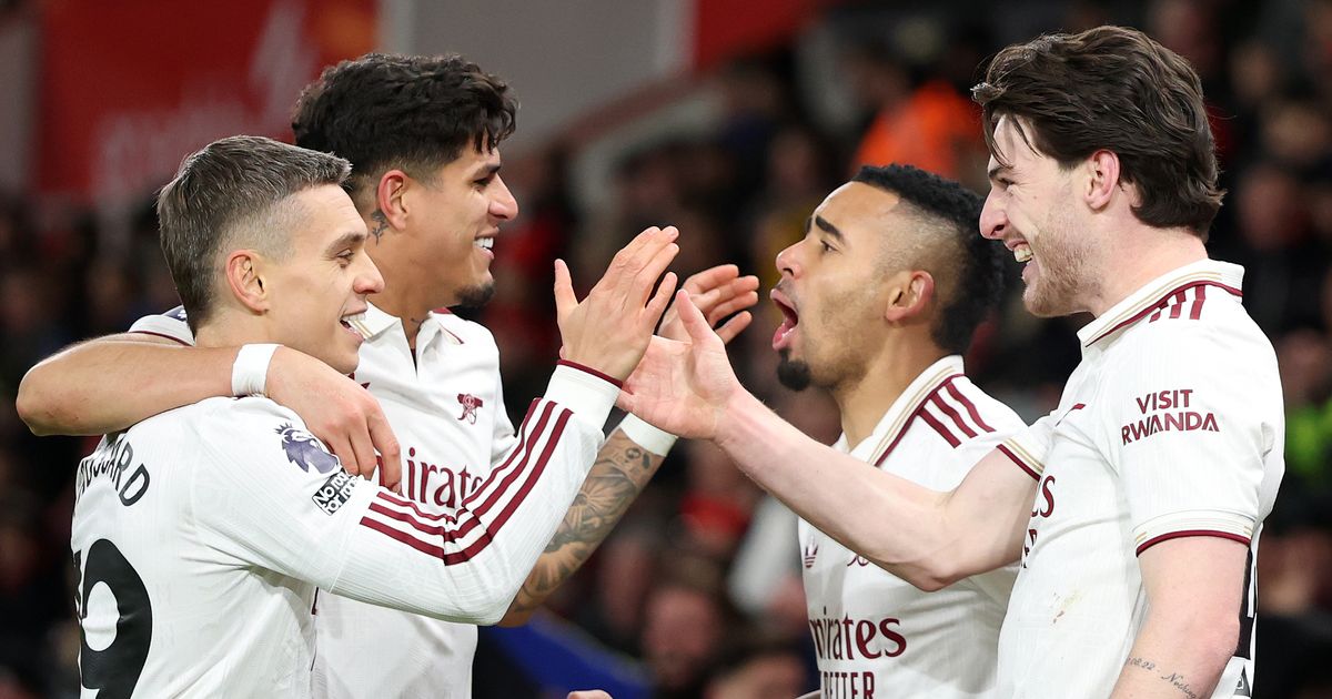 Dukungan Rekan Tim untuk Piero Hincapie Jelang Laga vs MU