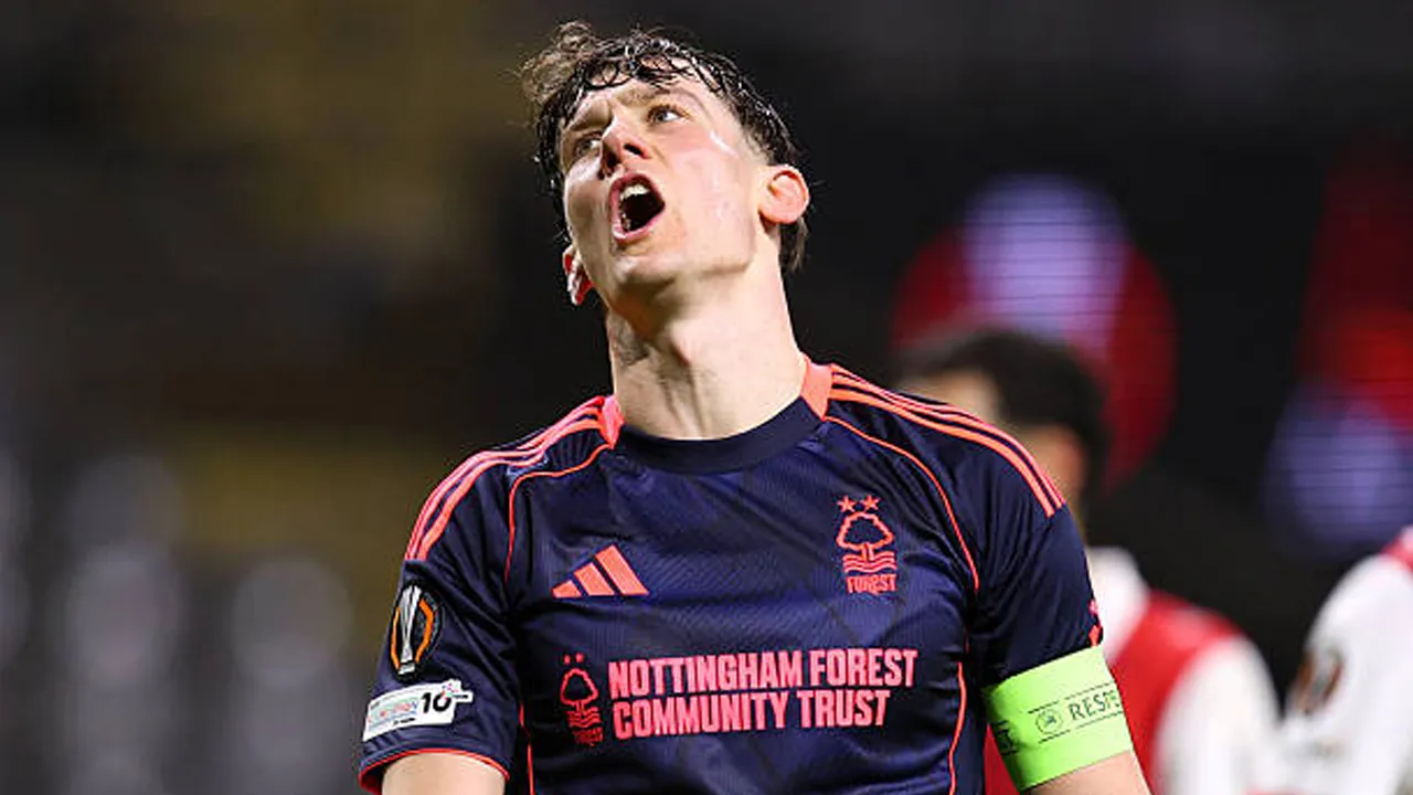 Kalah dari Braga, Ryan Yates Nilai Nottingham Forest Layak Dapat Lebih