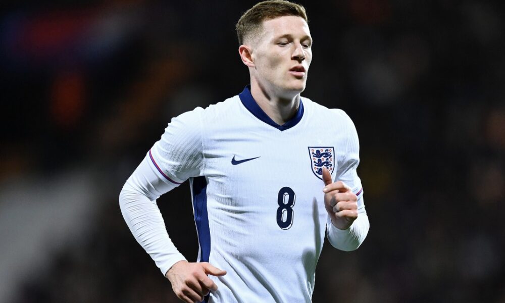 Man Utd dan Chelsea Berebut Tanda Tangan Elliot Anderson