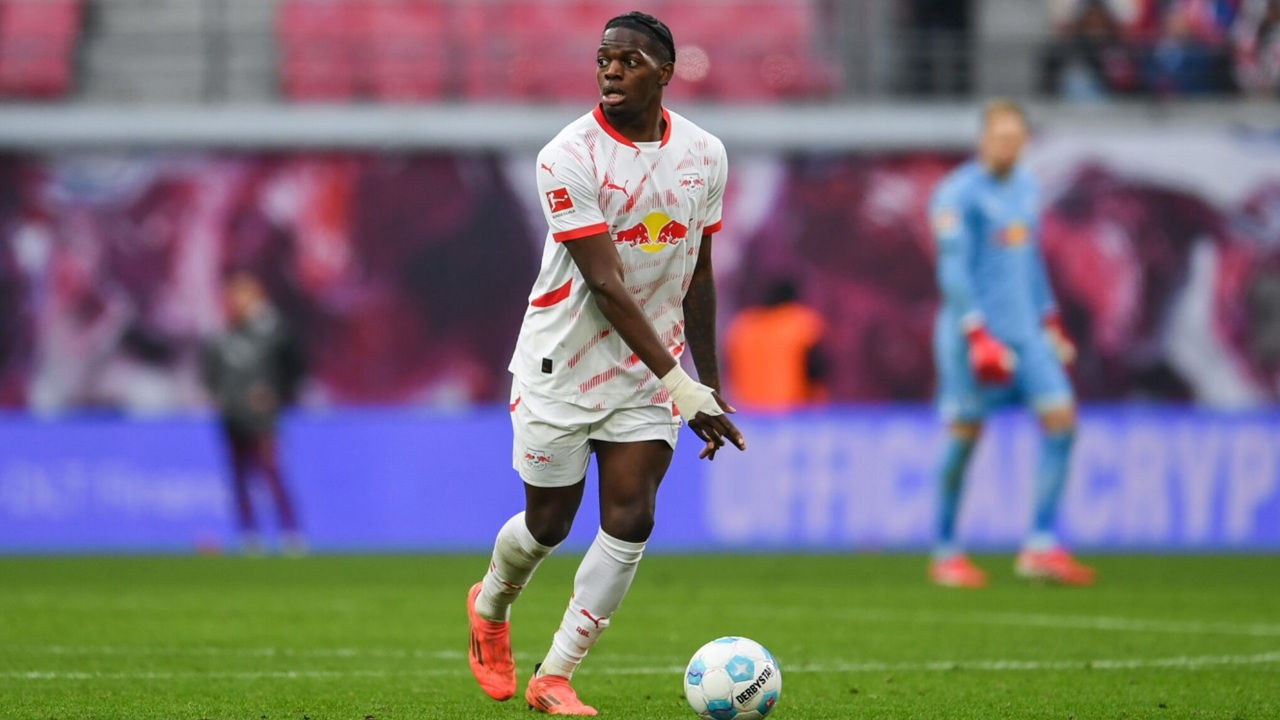 RB Leipzig Dipastikan Kehilangan Castello Lukeba Saat Lawan Heidenheim