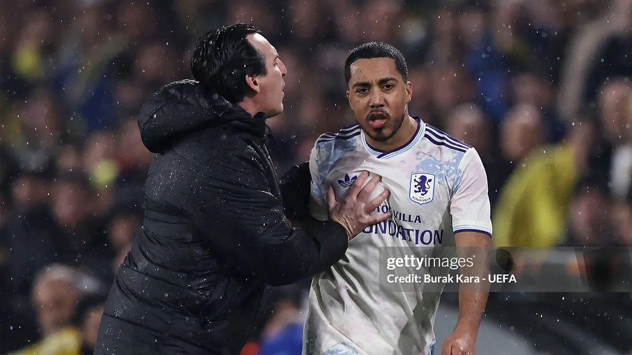 Unai Emery tampak mendorong Youri Tielemans