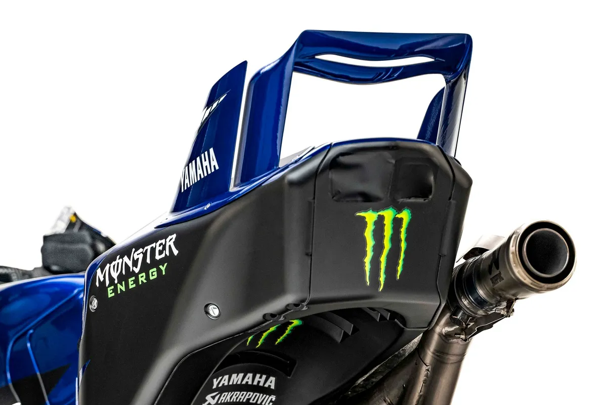 Yamaha Kenalkan Desain M1 Terbaru dengan Mesin V4 MotoGP - sumber: (motorsport)