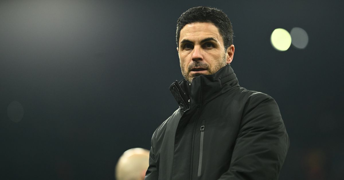 Zinchenko Tinggalkan Arsenal, Segera Bergabung ke Ajax