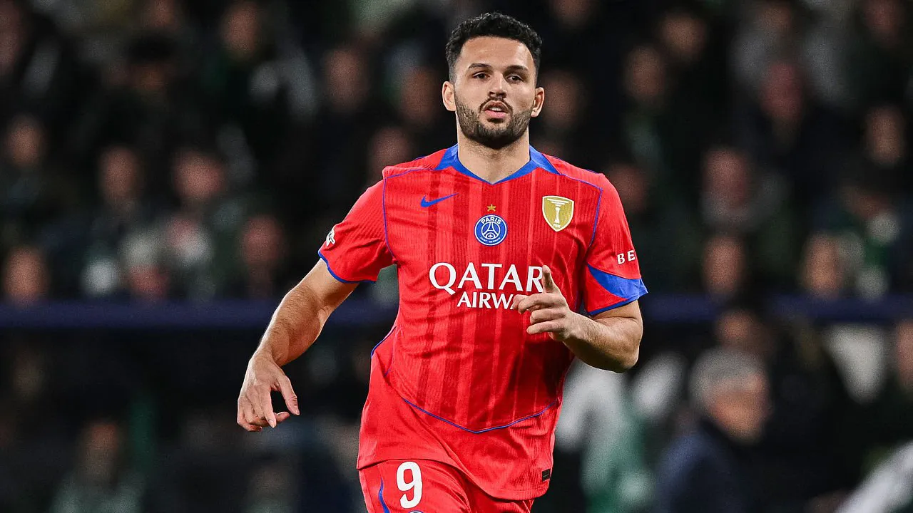 Penyerang Paris Saint-Germain, Goncalo Ramos.