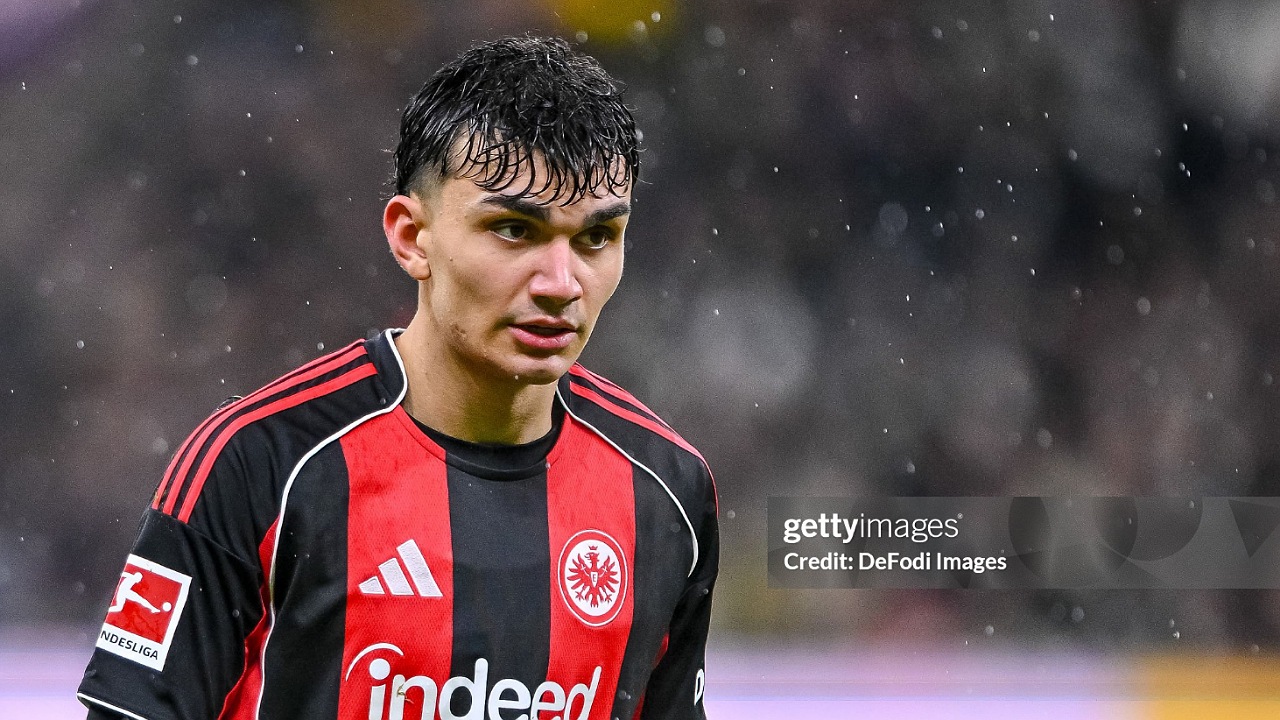 Aston Villa, Newcastle, dan Spurs Pantau Can Uzun, Frankfurt Patok €80 Juta