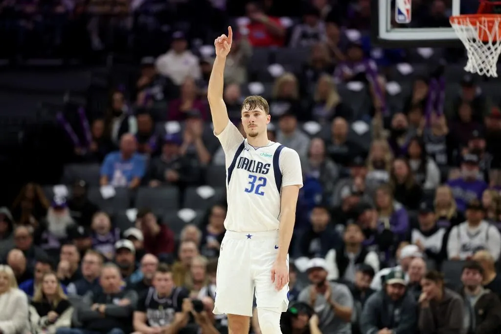 Cooper Flagg Didukung Dirk Nowitzki Meski Tripoin Kurang - sumber: (mainbasket)