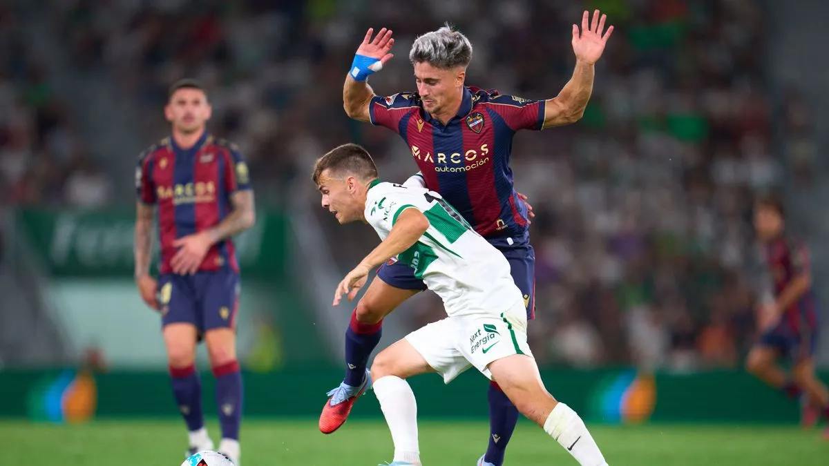 Levante Berjuang Keluar dari Degradasi, Menang 3-2 atas Elche - sumber: (footballespana)