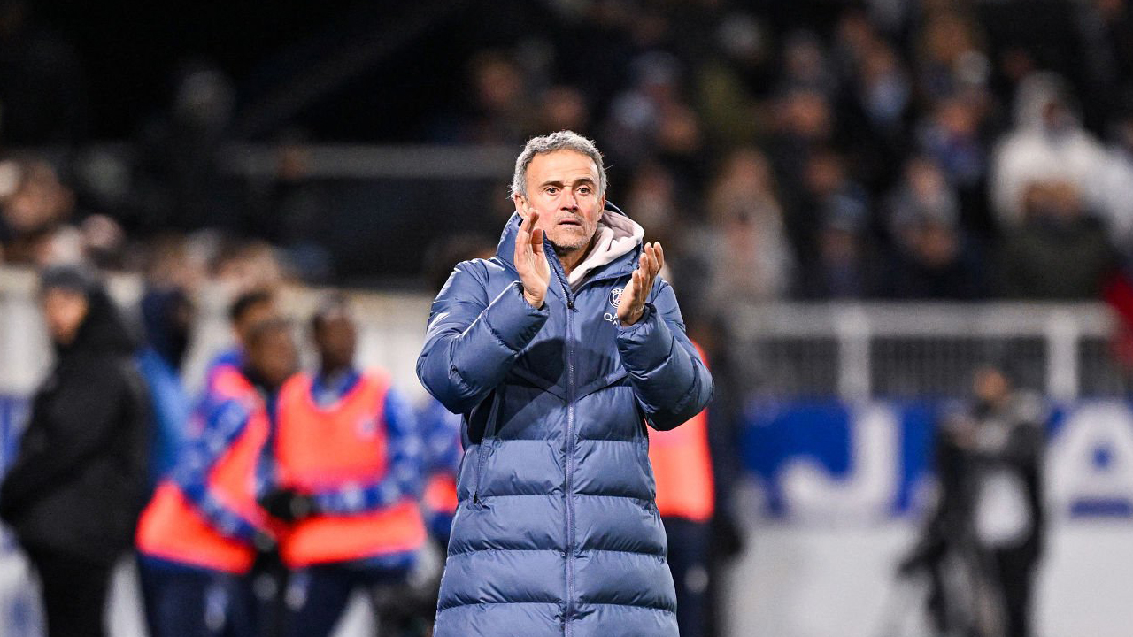 Luis Enrique: PSG Seharusnya Bisa Pesta Gol ke Gawang Auxerre