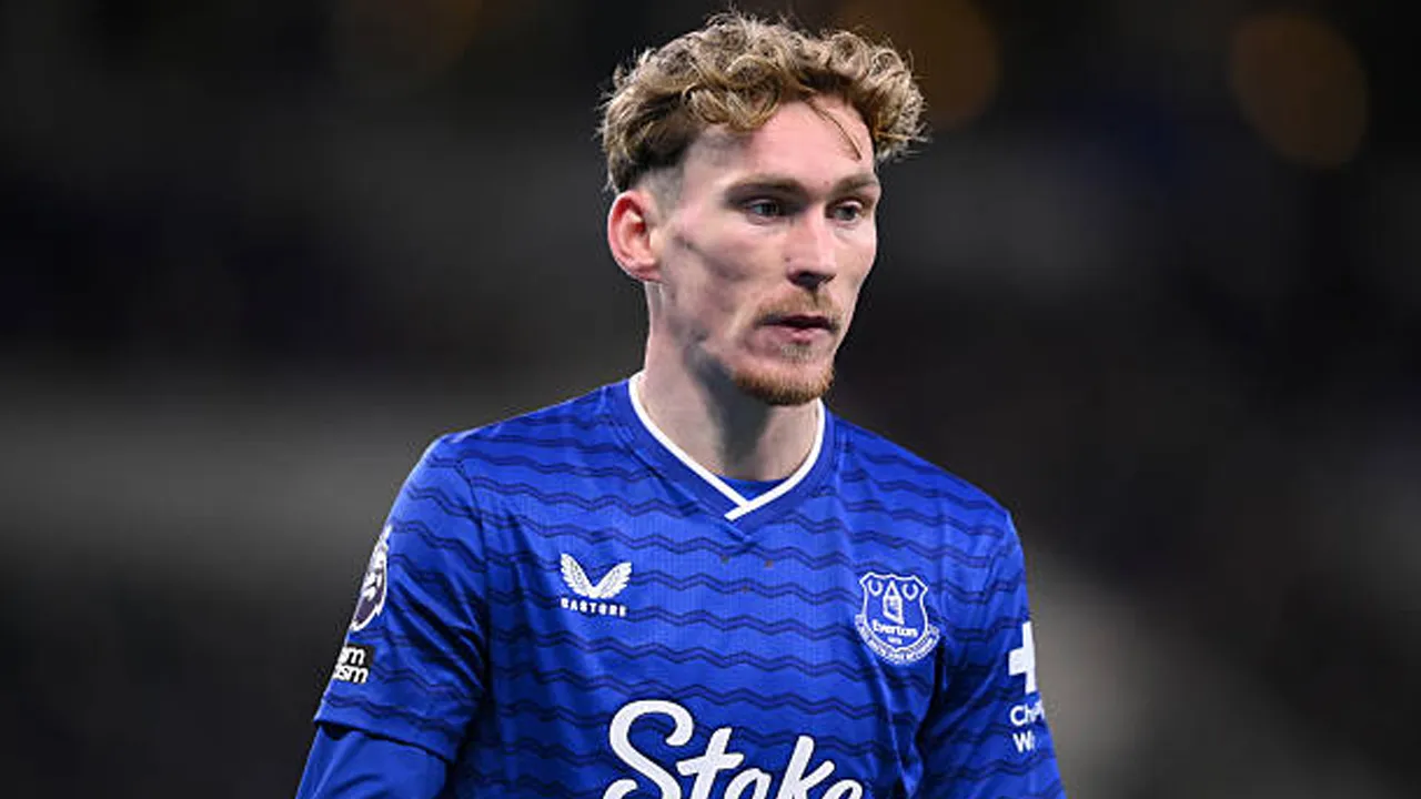 Perpanjang Kontrak, James Garner Ingin Jadi Bagian dari Kemajuan Everton