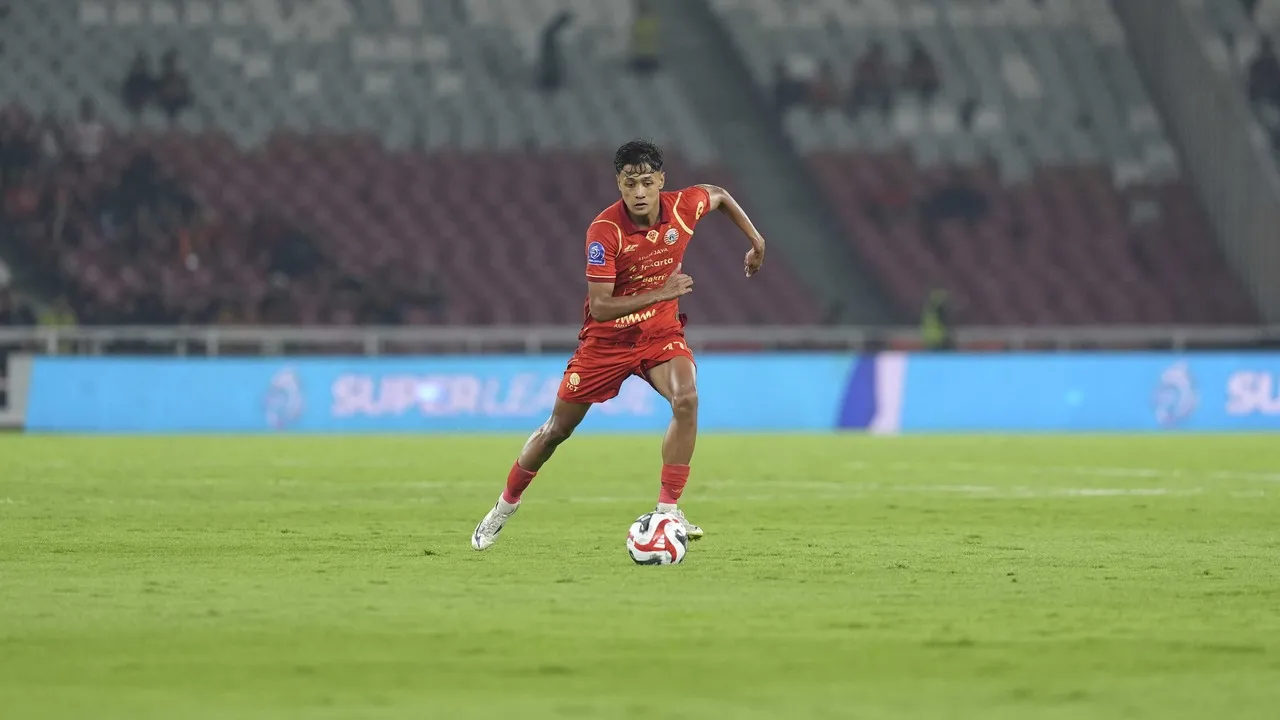 Dony Tri Tampil Kokoh Di Sisi Kiri, Diganjar Penghargaan Man of The Match