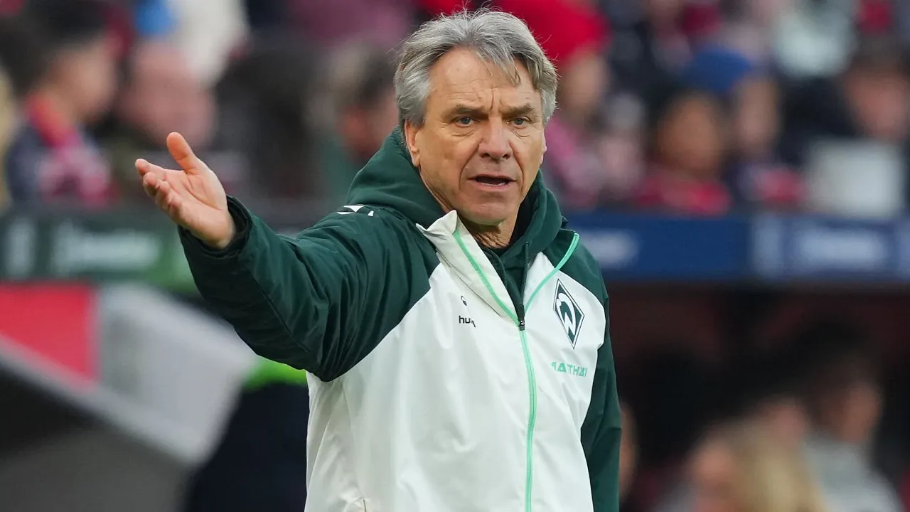 Pelatih Werder Bremen, Horst Steffen.