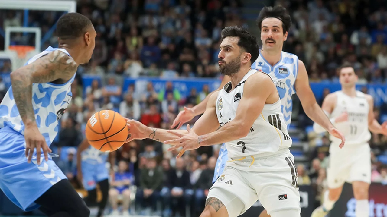 Real Madrid Puncaki Klasemen Usai Hajar Río Breogan