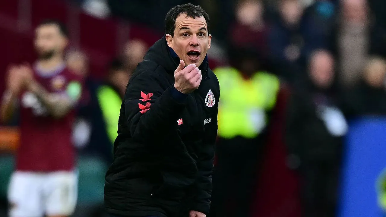 Pelatih Sunderland, Regis Le Bris.