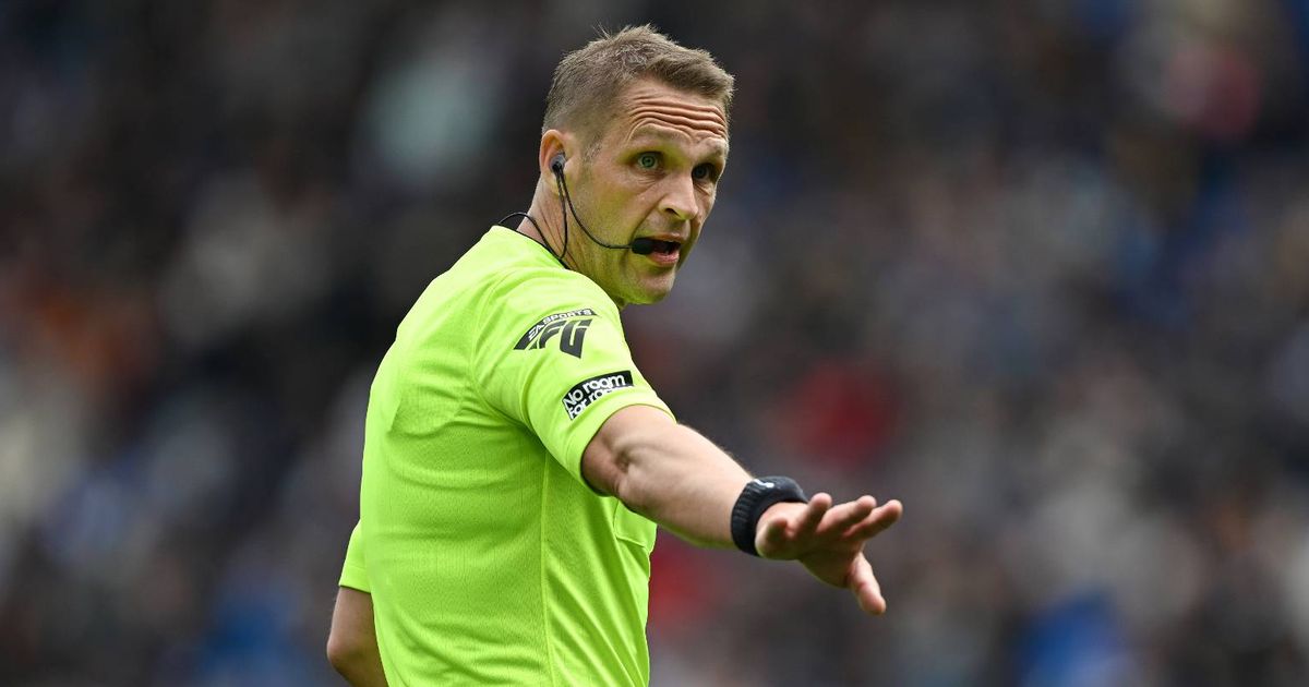 Wasit Arsenal vs Man Utd Dilarang Pimpin Dua Tim