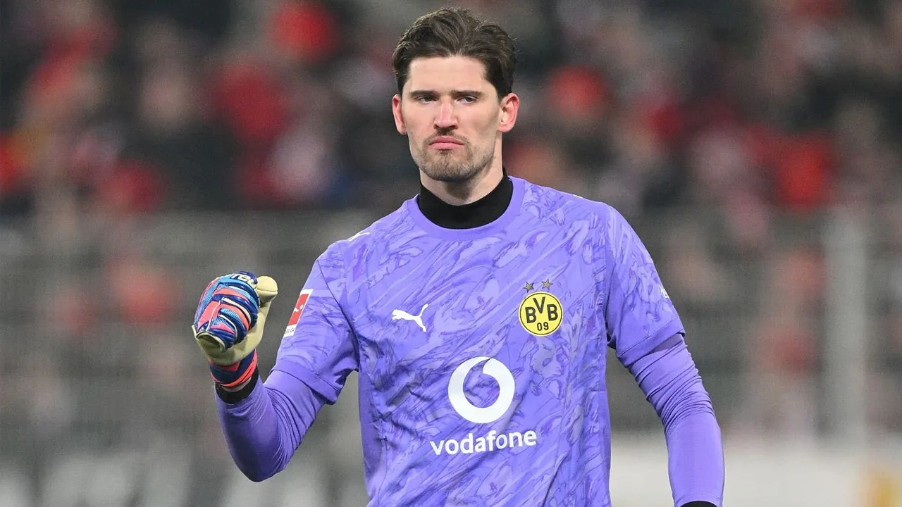 Kiper Borussia Dortmund, Gregor Kobel.