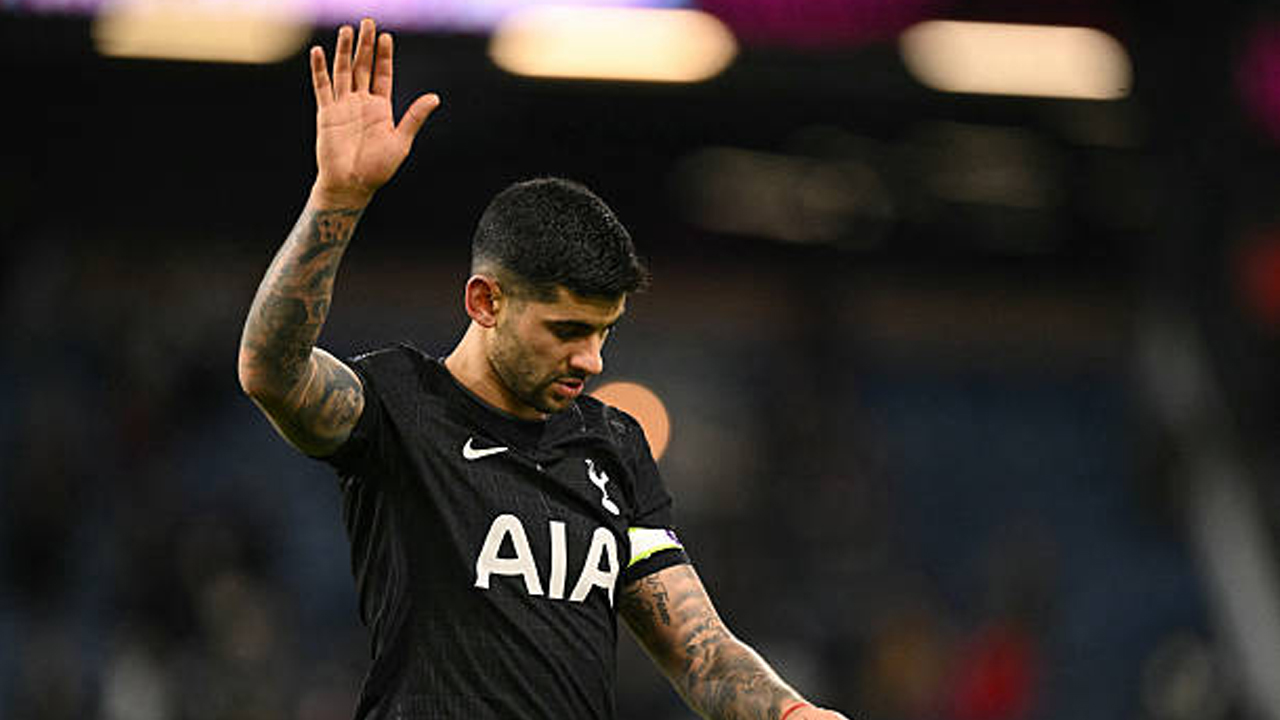 Imbang Lawan Burnley, Fans Tottenham Kritik Kualitas dan Ketajaman Tim