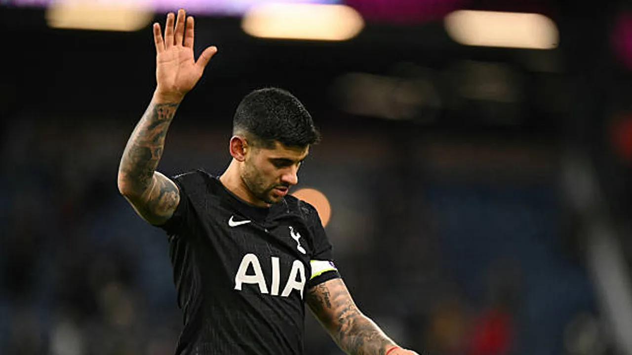 Imbang Lawan Burnley, Fans Tottenham Kritik Kualitas dan Ketajaman Tim